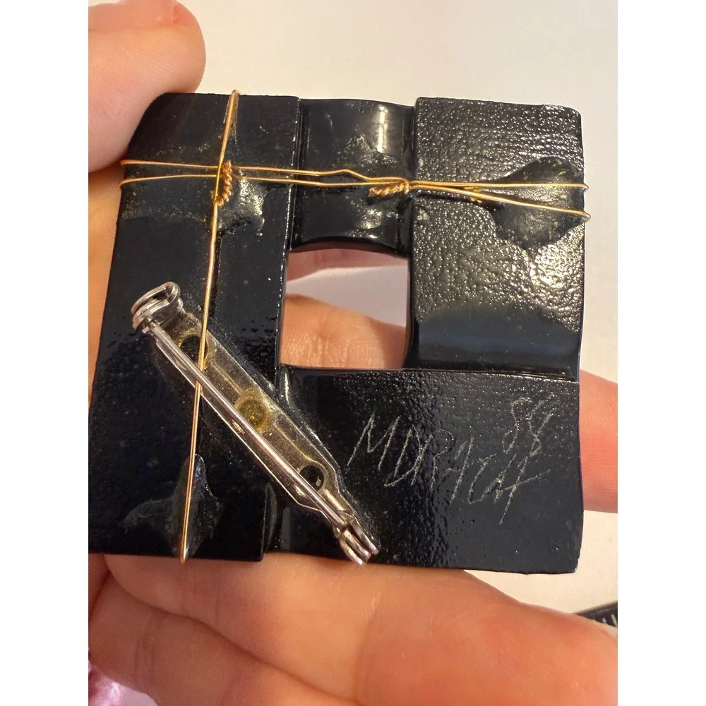 N/A handcrafted art